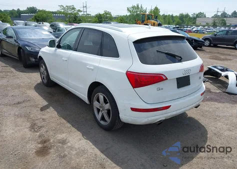 2010 Audi Q5 3.2 Premium from USA, damaged, VIN WA1LKAFP4AA113036